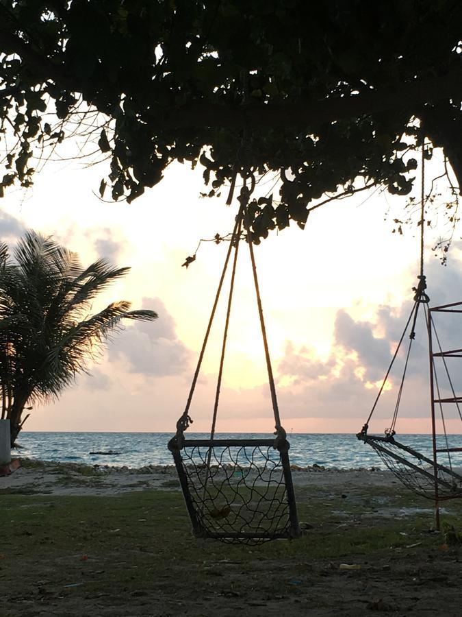 Midsummer Thulusdhoo Exterior photo